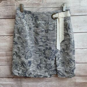ANTHROPOLOGIE MAEVE CLEMENTIA JACQUARD SKIRT IN‎ GRAY FLORAL